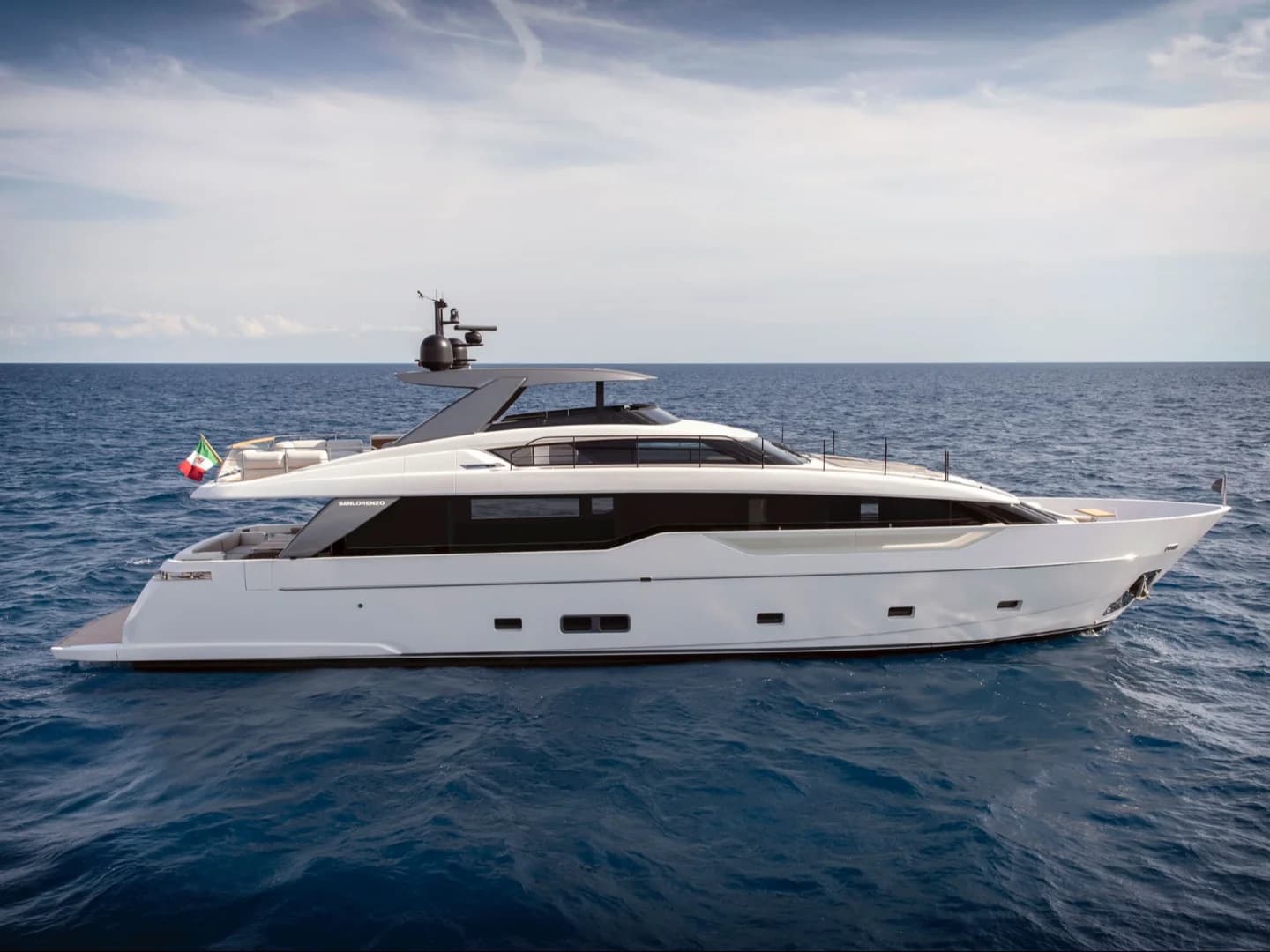 Michisan – Motor Yacht (Sanlorenzo SL90A)