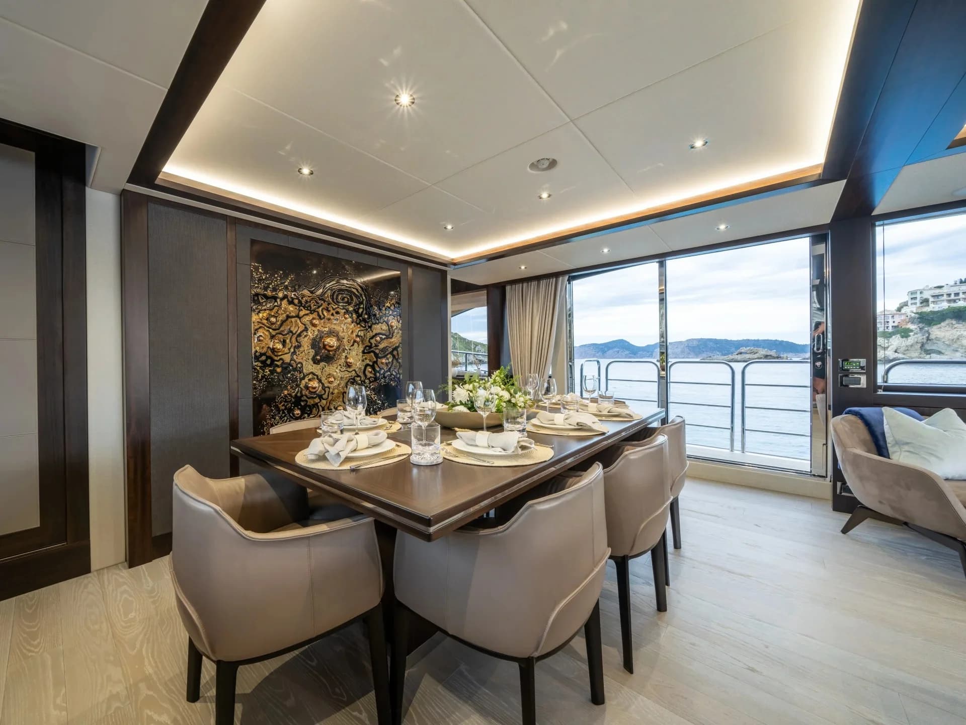 BLUE INFINITY ONE – 18