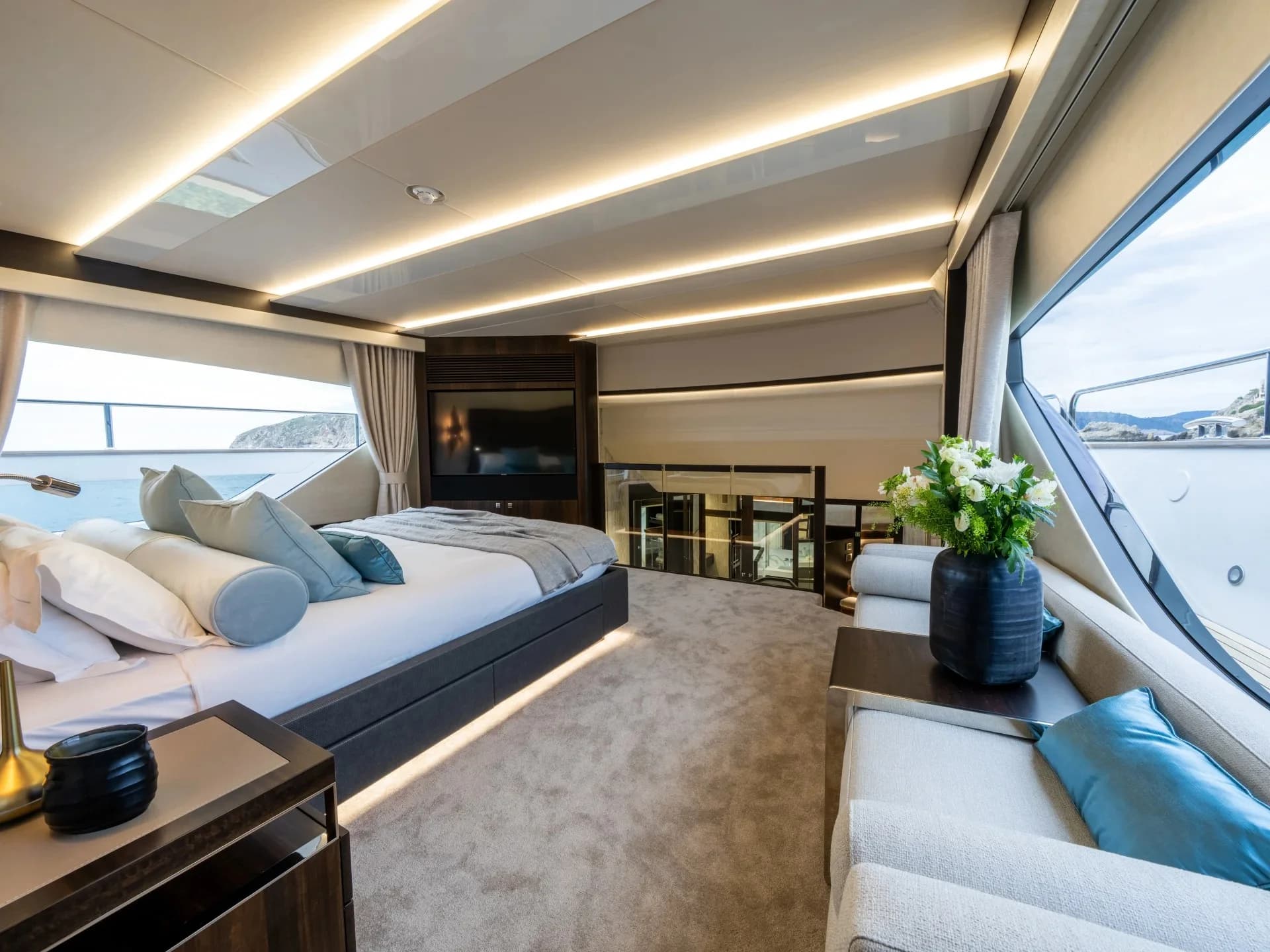 BLUE INFINITY ONE – 25