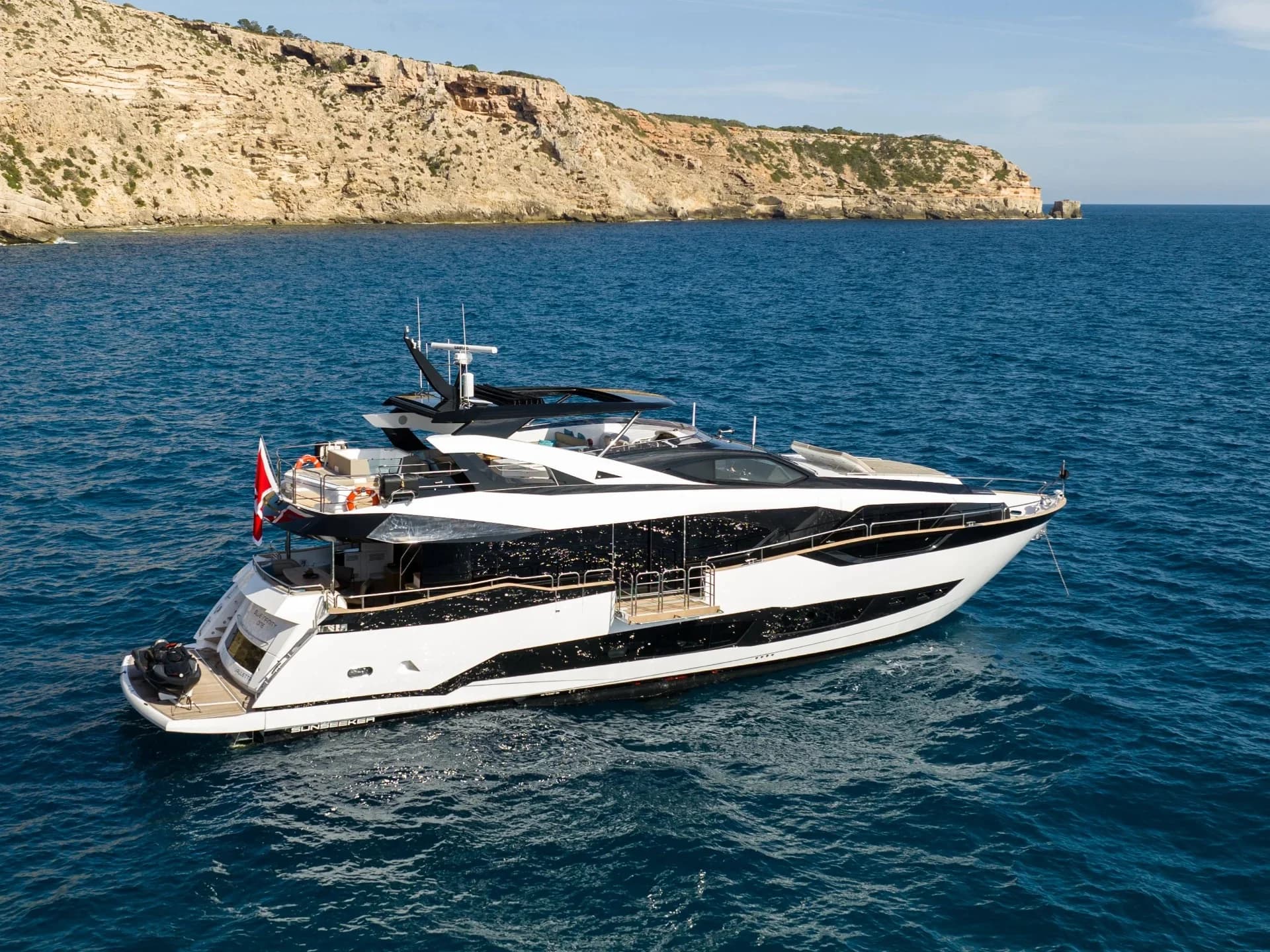 BLUE INFINITY ONE – 6