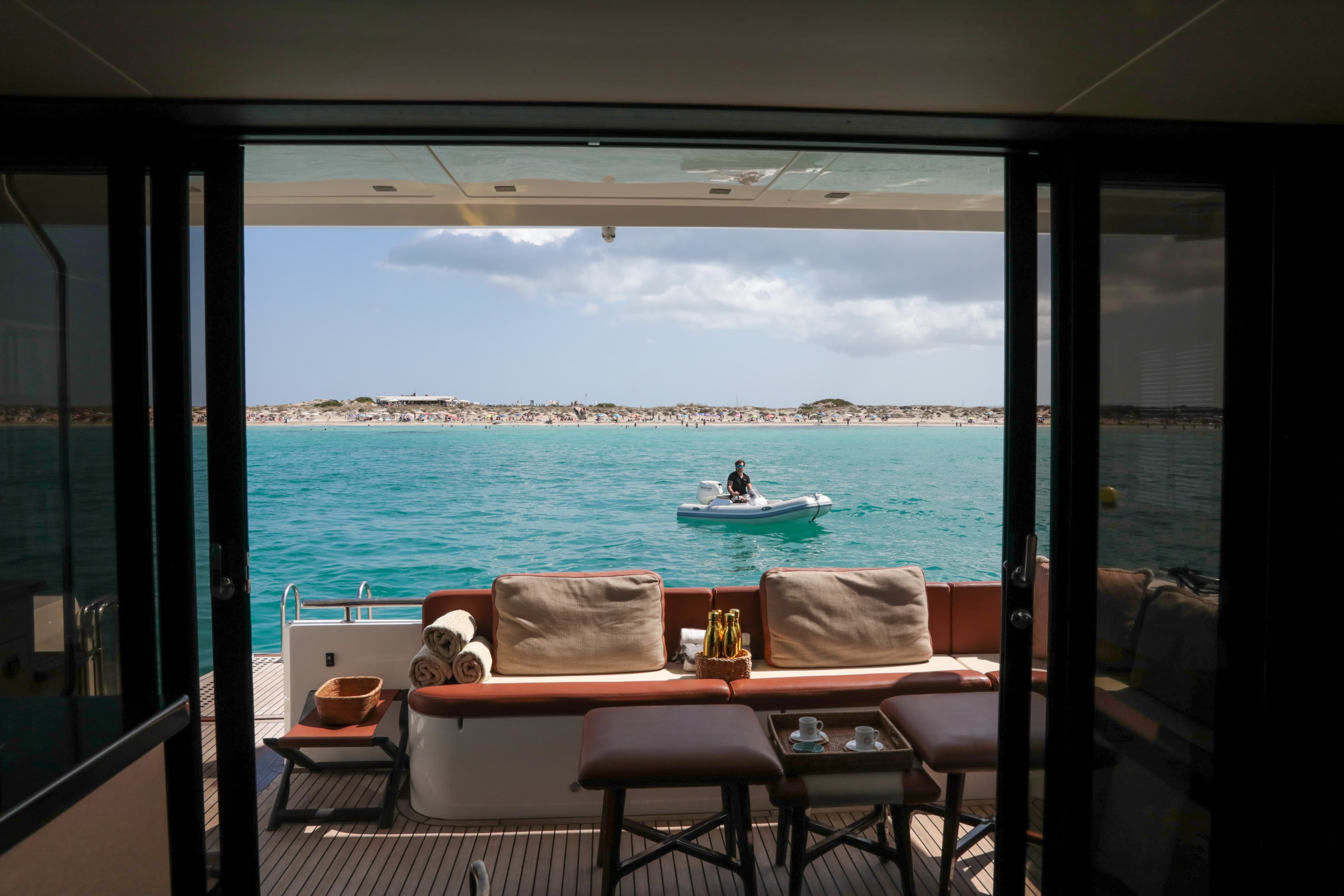 Goldfinger House of Hütter – 18