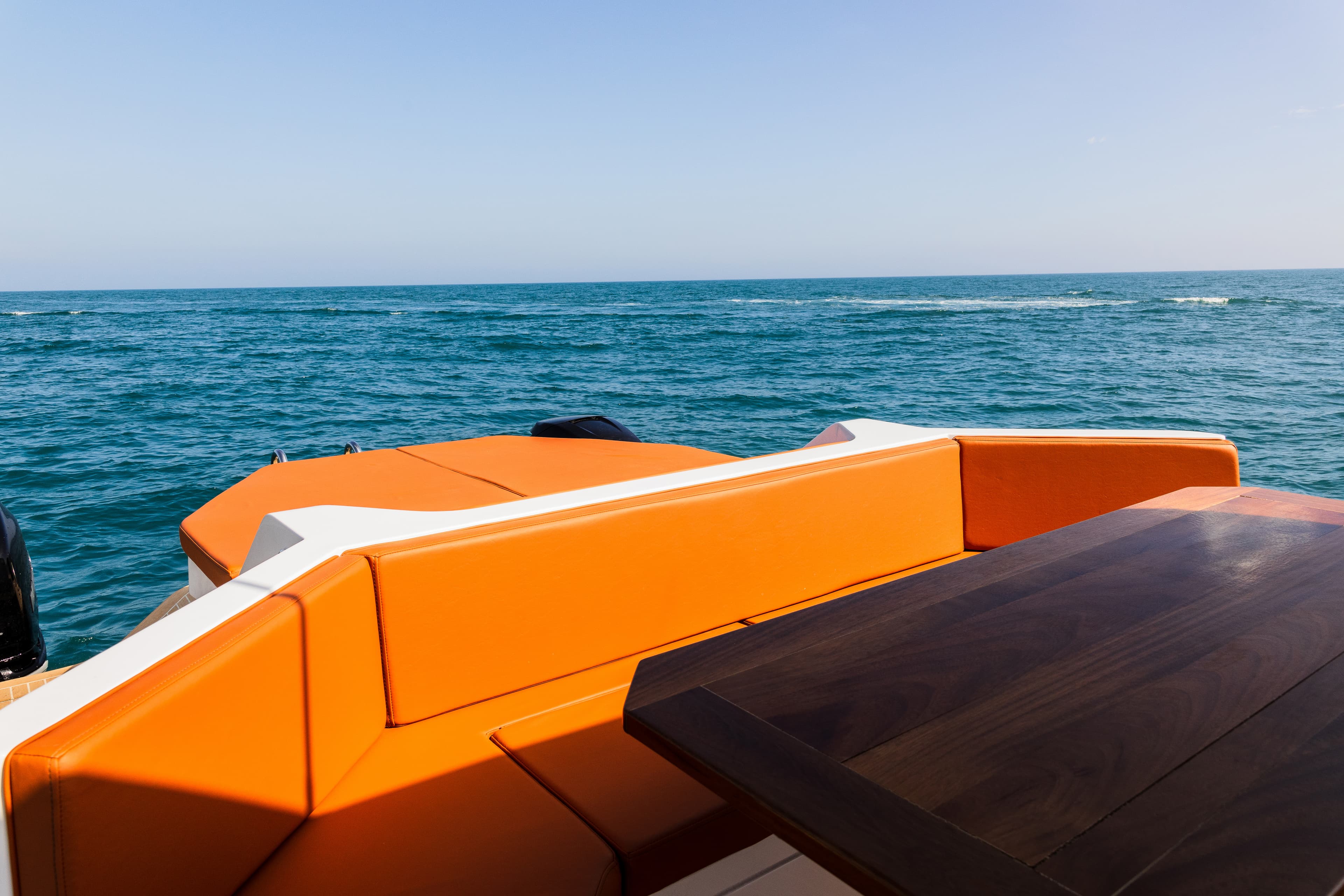 House of Hütter Dr. No – 7