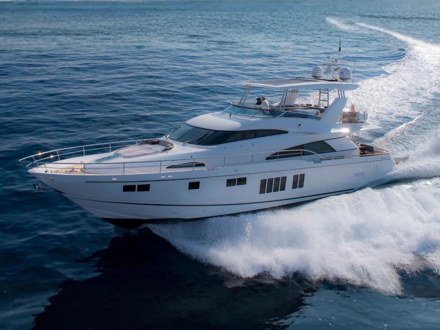 PAPA MARE – Motor Yacht (Fairline Squadron 78)